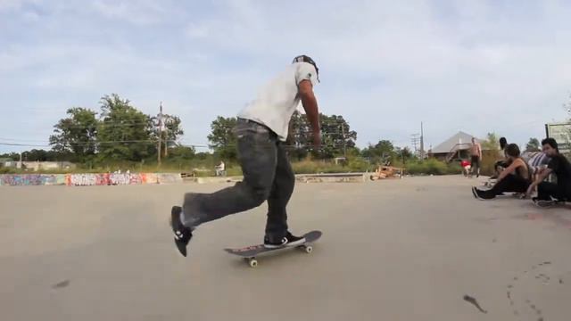 Tyrone Henderson Clip of the Day @ North Point Spot смотреть онлайн