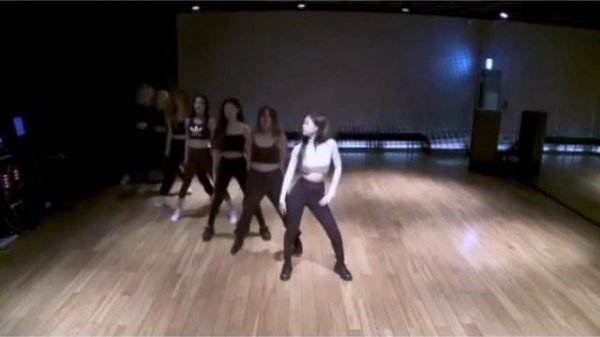 JENNIE - 'SOLO' DANCE PRACTICE