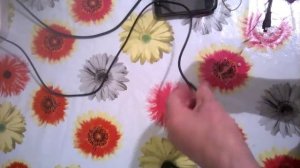 Как заряжать телефон, если шнур выпадает из гнезда