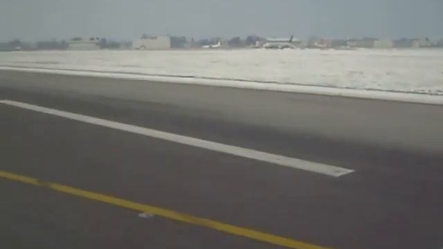 LANDING AIRPORT BERGAMO ORIO AL SERIO BOEING 737-800 смотреть онлайн