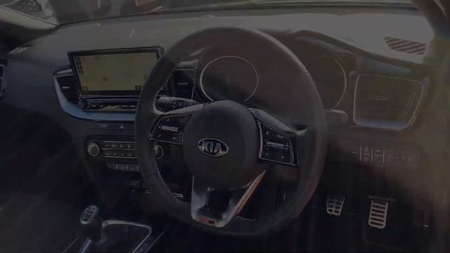 Acorn Kia - DV20VHP - Kia Ceed CRDi GT-Line смотреть онлайн