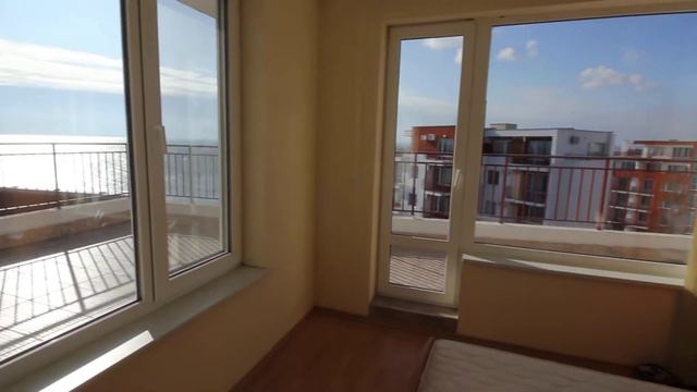 Продается двухкомнатный пентхаус с видом на море Панорама Форт бич Святой Влас Болгария смотреть онлайн