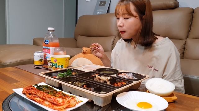 ?11첩도시락+컵라면먹방? 집밥이 땡겨서 Flex 해본 19900원짜리 매콤낙지도시락 먹방 (Ft.짜파게티+참깨라면)MUKBANG ASMR EATINGSHOW REALSOUND