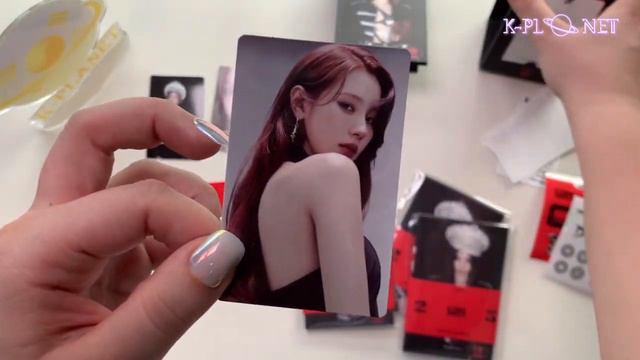 РАСПАКОВКА (G)I-DLE - TWO (POCA ALBUM ver.)! смотреть онлайн