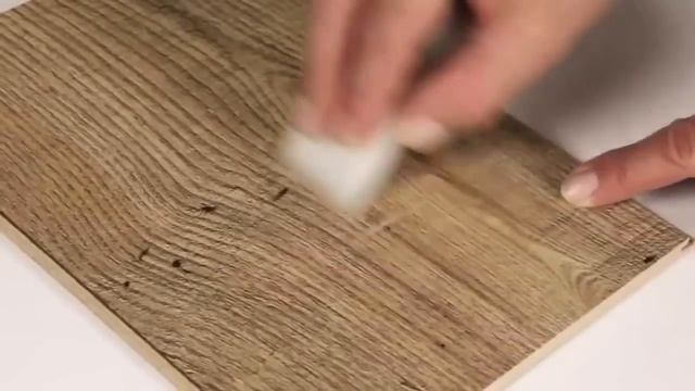 Как убрать царапины и сколы с ламината смотреть онлайн