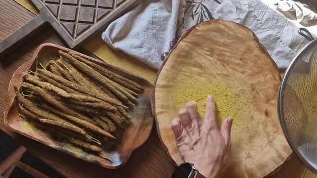 Бесплатный хлеб русской реки: добываем пыльцу рогоза смотреть онлайн