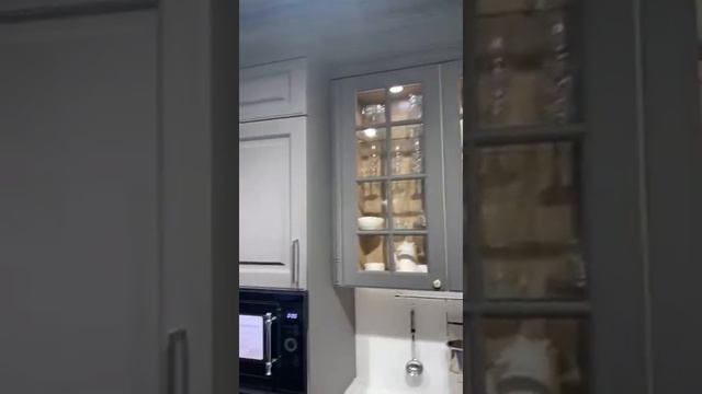 Обзор Кухонный гарнитур NICOLLE (Кухни и ванные Мария) смотреть онлайн