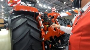 Трактор Ростсельмаш Versatile 2400