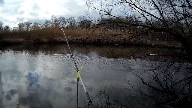 Как ловить Голавля. Рыбалка на Голавля весной на реке. смотреть онлайн
