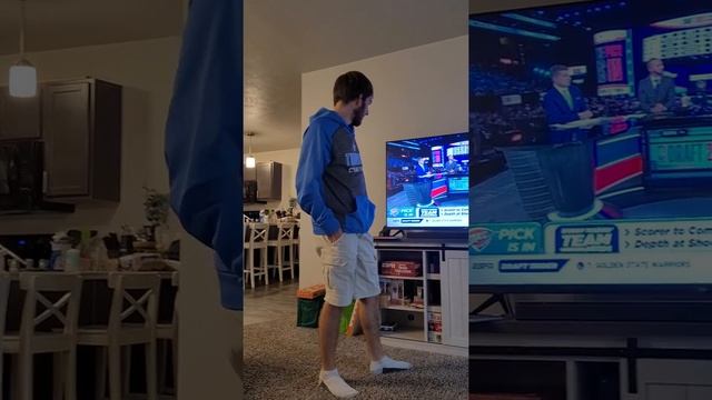 A Thunder Fans reaction to Josh Giddey being drafted. смотреть онлайн