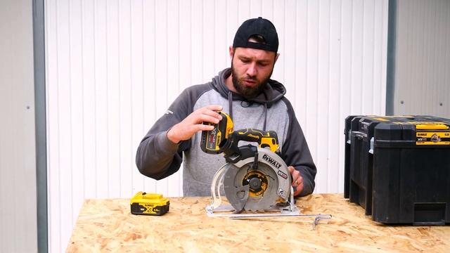 Noul Circular Cu Acumulator! Dewalt DCS573 FlexVolt ADVANTAGE