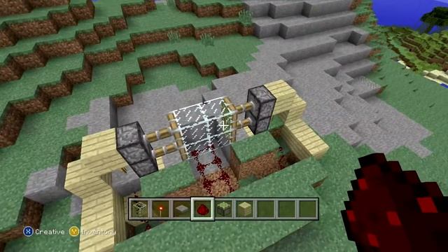 КАК СДЕЛАТЬ РАЗДВИЖНЫЕ ДВЕРИ В MINECRAFT смотреть онлайн