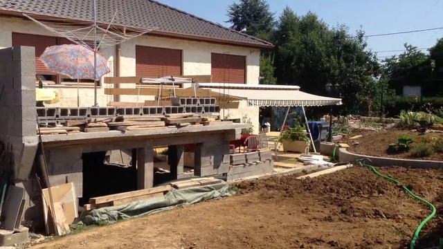 IMG 0154 vue des travaux du coin sud ouest du jardin смотреть онлайн