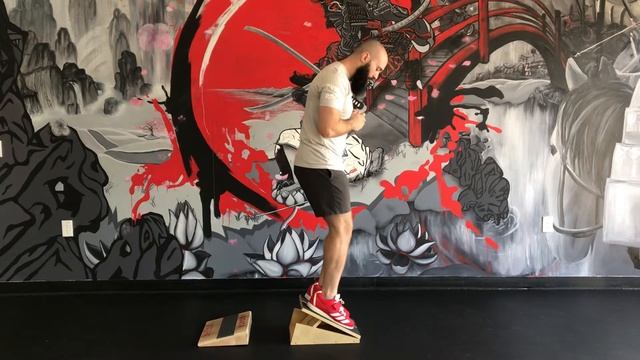 The Benefits Of Using A Slant Board with Trainer and Coach Austin Ellis смотреть онлайн