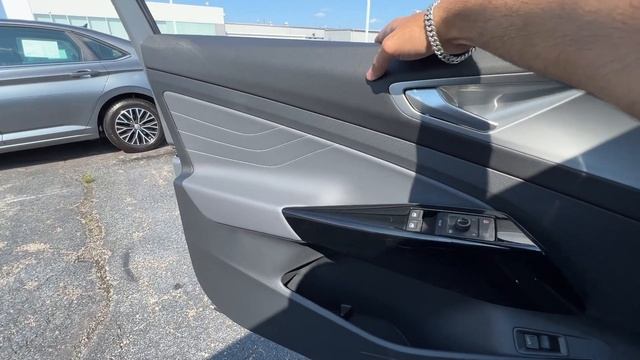 2023 Volkswagen ID4 Pro S RWD - In-Depth Look смотреть онлайн