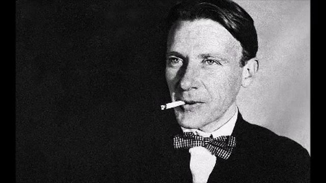 A TASTE OF RUSSIAN PODCAST #324 – ЖЗЛ: МИХАИЛ АФАНАСЬЕВИЧ БУЛГАКОВ смотреть онлайн