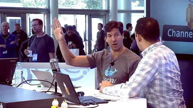 Docker on Windows from //Build/ 2015 смотреть онлайн