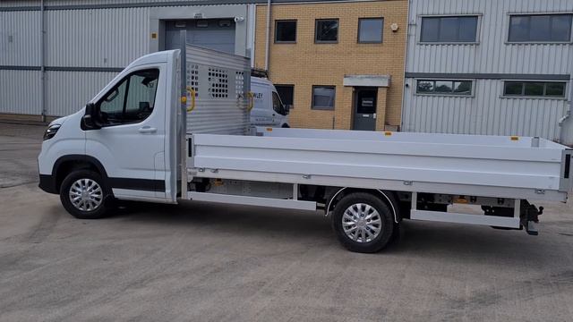 New Maxus Deliver 9 Dropside смотреть онлайн