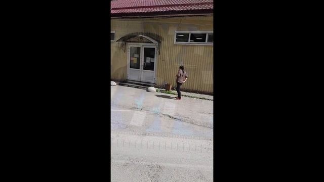 Как соблюдают санитарные нормы сотрудники торговых точек,которые принуждали покупателей к маскам? смотреть онлайн