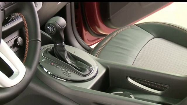Kia Sportage 2012: BONITA, BARATA E COMPLETA, MAS VALE A PENA? смотреть онлайн