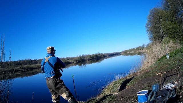 давняшнее видио ловля весной сырти на р. Луга смотреть онлайн