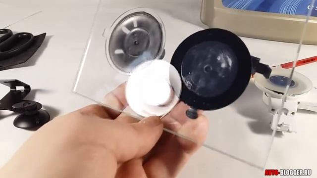 Отваливается присоска от лобового стекла! Как прикрепить НАМЕРТВО смотреть онлайн