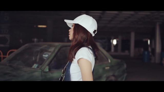 Canon Eos RP Cinematic Portrait Video | YN35 Mm F2