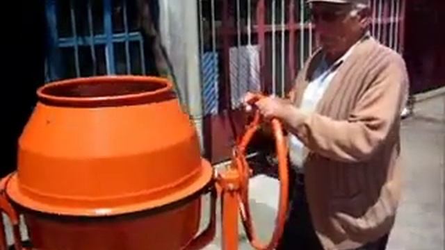 HARÇ KARMA MAKİNASI 130 LT. // ELAGOZ MAKİNA-MARKETİNG смотреть онлайн