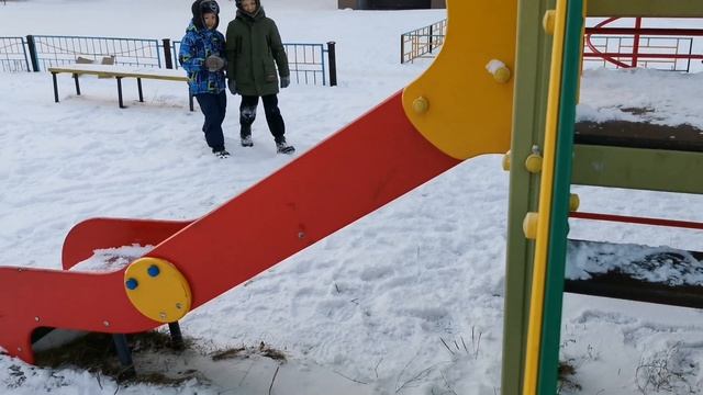 А вы любите заниматься домом и своими детьми? Делаем всё с любовью!!! смотреть онлайн