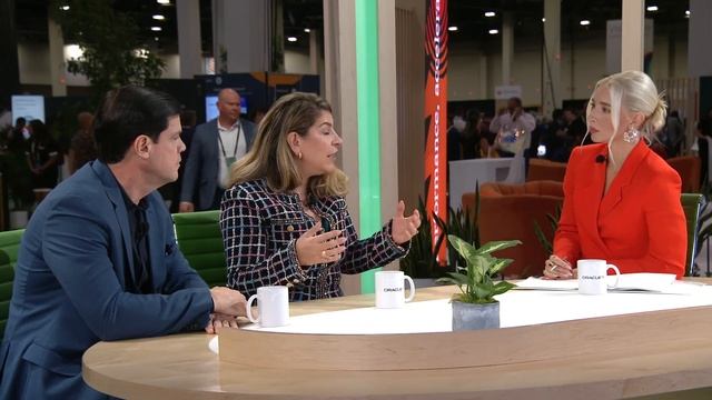 Oracle TV CloudWorld 2023: CHRO to CHRO смотреть онлайн