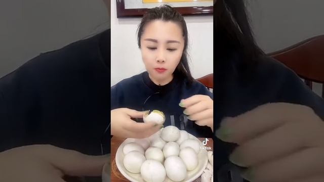 как едят на камеру смотреть онлайн