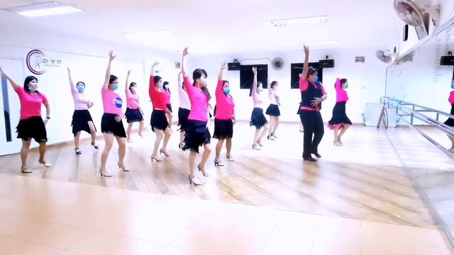 Bachata Line Dance смотреть онлайн