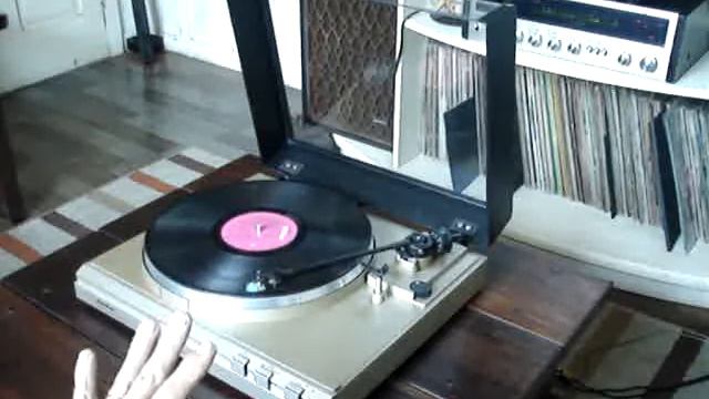 DS 20 Toca Discos FULL AUTO Gradiente (Vídeo DEMO) смотреть онлайн