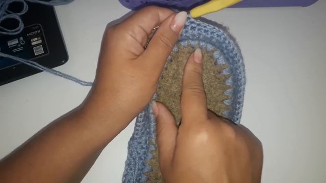 Вязаные тапочки крючком на войлочной подошве . смотреть онлайн