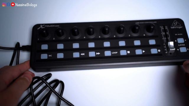 Unboxing Behringer Mixer X-TOUCH MINI смотреть онлайн