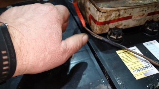 Обслуживание,ремонт и зарядка грузовых аккумуляторных батарей 6-СТ-190.Часть вторая. смотреть онлайн
