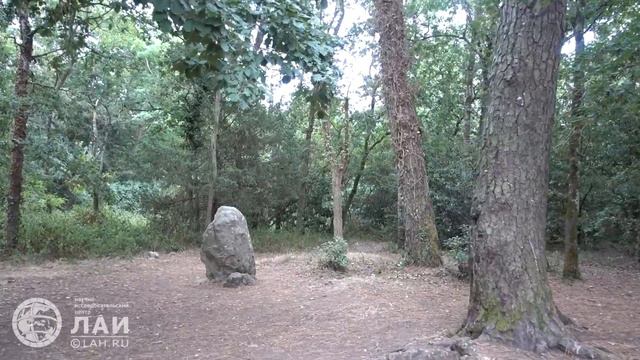 Французский Карнак: Tumulus De Kercado