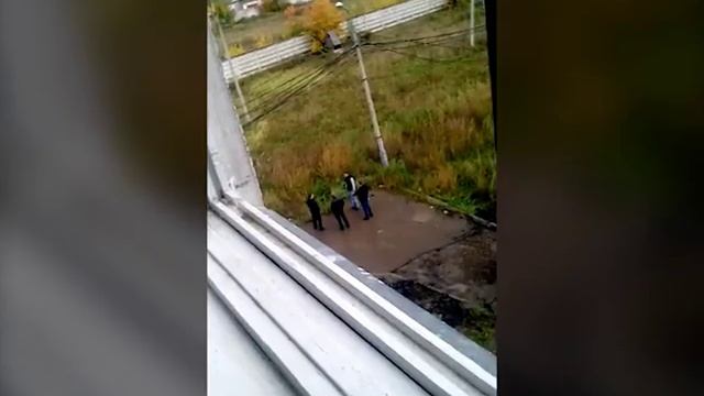 В Красноярске на ул. Рокоссовского найден труп мужчины смотреть онлайн