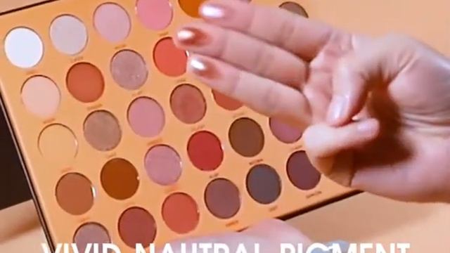 35 Color Multicolor Eyeshadow Palette Pearly Matte смотреть онлайн