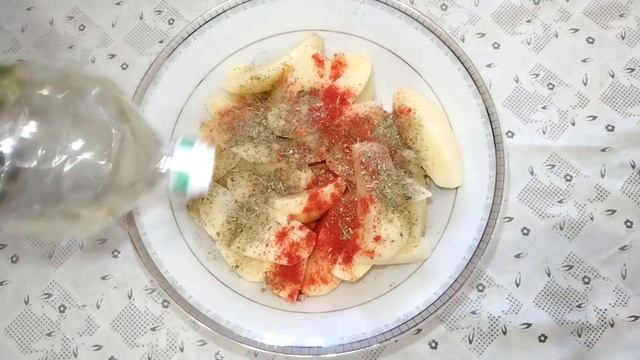 Быстрый ужин-картофель, запечённый в духовке