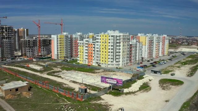 Видеообзор микрорайона «Город Мира» - апрель 2021 смотреть онлайн