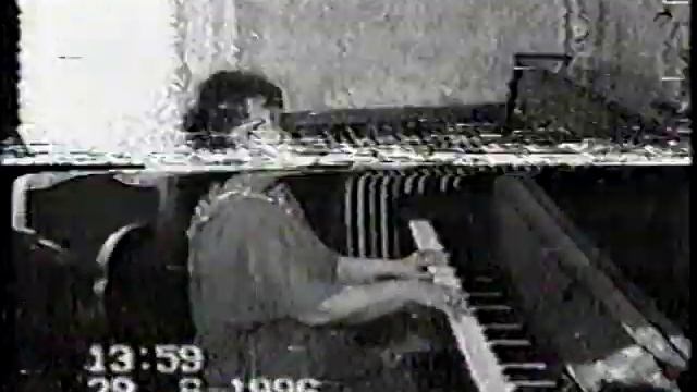 Gulbeniz Arifqizinin Arxivinden. Bestekar Mugenni Tamella Memmedzade Haqqinda. 1996-ci Il.