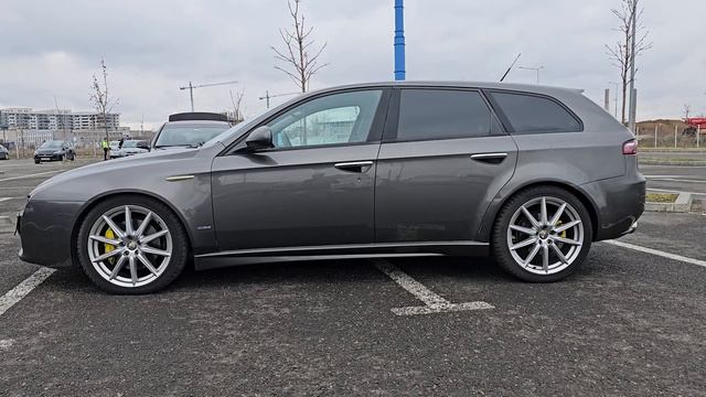 Alfa Romeo 159 Sportwagon 2.4 jtdm 2006 смотреть онлайн