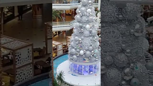 ВОТ КРАСИВО В ТОРГОВОМ ЦЕНТРЕ СТАМБУЛА ЖЕВАХИР.(CEVAHIR) смотреть онлайн