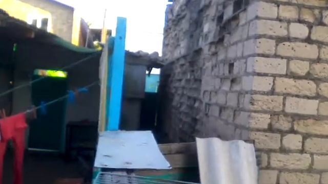 разваливающаяся трансформаторная будка в частном дворе смотреть онлайн