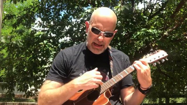 The Old Man Down the Road, John Fogerty (8-string ukulele cover) смотреть онлайн
