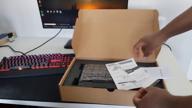 Unboxing de la Sapphire RX 5700 XT NITRO + SPECIALE EDITION смотреть онлайн