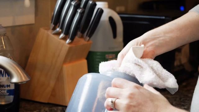 Honeywell Germ Free Cool Moisture Humidifier Review - Best On The Block? смотреть онлайн