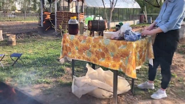 Проводы майских праздников смотреть онлайн