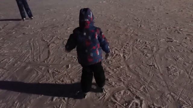 Первый опыт на коньках смотреть онлайн